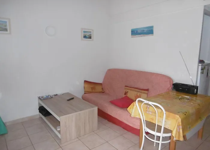 Holidayland 419 T3 Mezzanine 7 Couchages Climatise Avec Veranda *