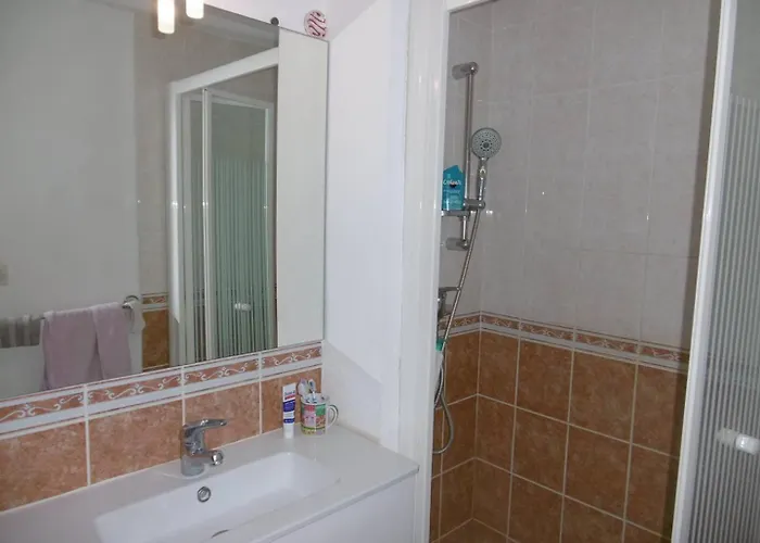 Holidayland 419 T3 Mezzanine 7 Couchages Climatise Avec Veranda * Narbonne-Plage