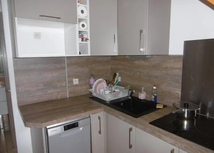 Appartement Holidayland 419 T3 Mezzanine 7 Couchages Climatisé Avec Véranda *